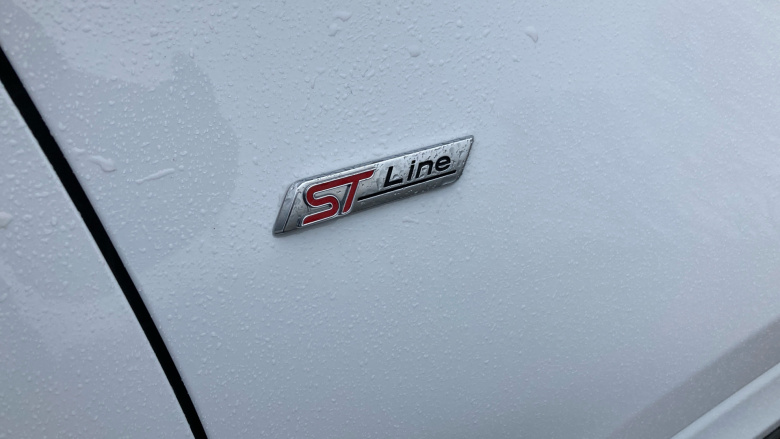 Ford Puma 1.0 EcoBoost Hybrid mHEV 155 ST-Line X 5dr Petrol Hatchback